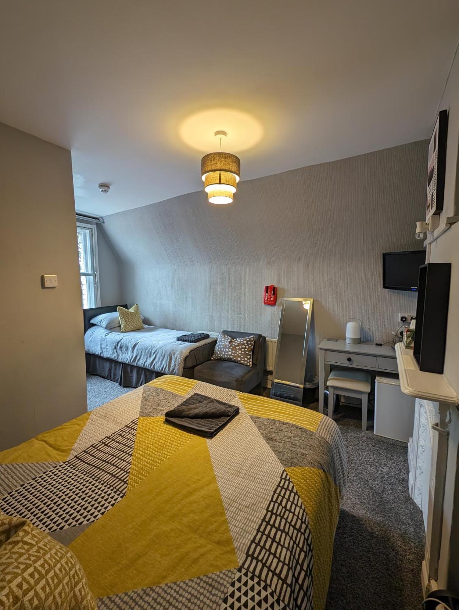 Caversham Lodge Ρίντινγκ Εξωτερικό φωτογραφία